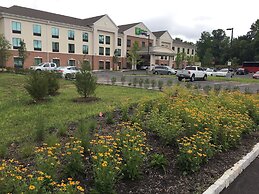 Holiday Inn Express Bordentown - Trenton South by IHG