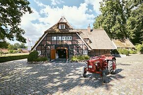 Meinsbur Boutique Hotel