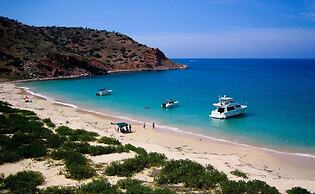 Nueva Toledo Suites & Hotel