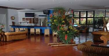 Nueva Toledo Suites & Hotel