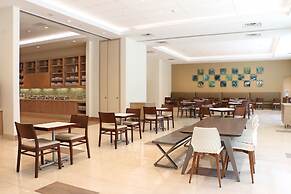 Hyatt House at Anaheim Resort/Convention Center