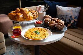 LUMA Hotel Times Square