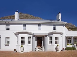 Capeblue Manor House