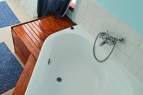 Fisherhaven Traveller's Lodge - Hostel