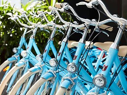 The Johnson Brisbane - Art Series