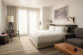 Halcyon - a hotel in Cherry Creek