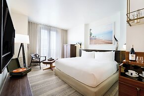 Halcyon - a hotel in Cherry Creek