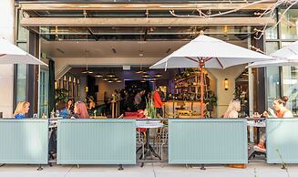 Halcyon - a hotel in Cherry Creek