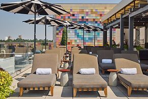 Halcyon - a hotel in Cherry Creek