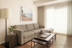 Halcyon - a hotel in Cherry Creek