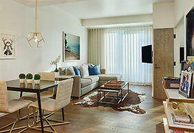 Halcyon - a hotel in Cherry Creek