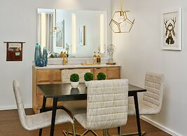 Halcyon - a hotel in Cherry Creek