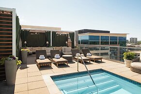 Halcyon - a hotel in Cherry Creek