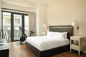 Halcyon - a hotel in Cherry Creek