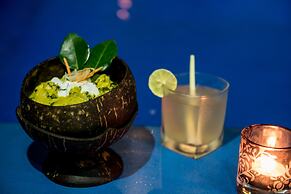 Lemongrass & Ginger Hotel