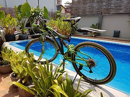 Lemongrass & Ginger Hotel