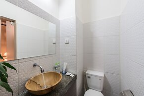 Lemongrass & Ginger Hotel