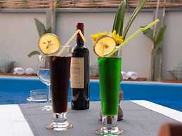 Lemongrass & Ginger Hotel