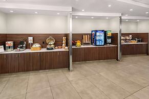 Fairfield Inn & Suites by Marriott Edmonton North