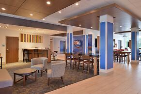 Holiday Inn Express & Suites Omaha Airport by IHG