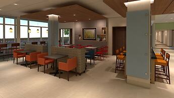 Holiday Inn Express & Suites Omaha Airport by IHG