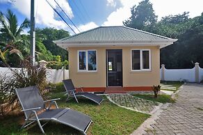 YASAD Luxury Beach Residence