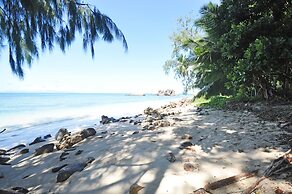 YASAD Luxury Beach Residence