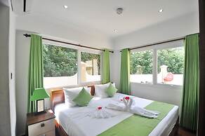 YASAD Luxury Beach Residence