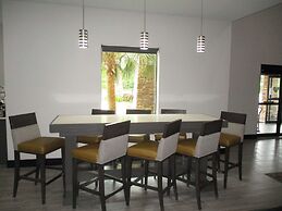 Best Western Plus Regency Park