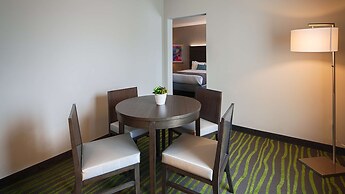 Best Western Plus Prien Lake Hotel & Suites - Lake Charles