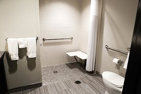 Best Western Plus Prien Lake Hotel & Suites - Lake Charles