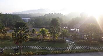 Takhun Mountain View Hotel