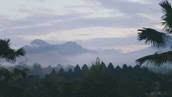 Takhun Mountain View Hotel