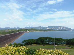 Takhun Mountain View Hotel