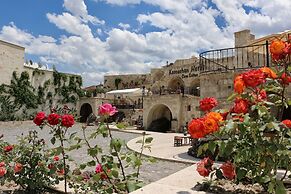 Kemerhan Hotel & Cave Suites