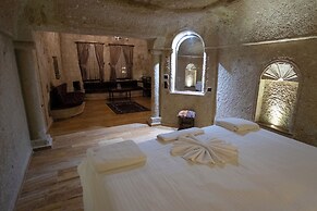 Kemerhan Hotel & Cave Suites