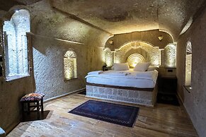 Kemerhan Hotel & Cave Suites