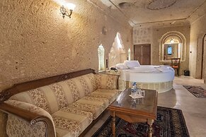 Kemerhan Hotel & Cave Suites