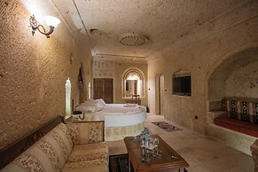 Kemerhan Hotel & Cave Suites