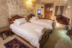 Kemerhan Hotel & Cave Suites