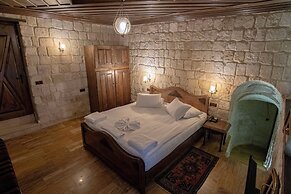 Kemerhan Hotel & Cave Suites