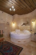 Kemerhan Hotel & Cave Suites
