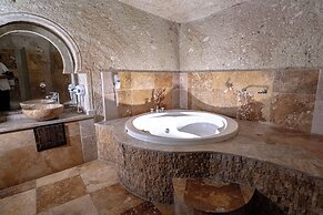 Kemerhan Hotel & Cave Suites