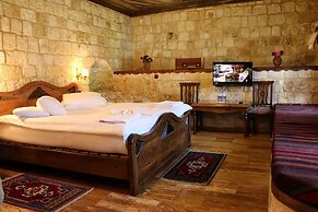 Kemerhan Hotel & Cave Suites