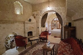 Kemerhan Hotel & Cave Suites