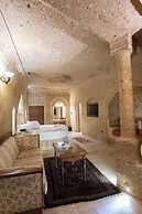 Kemerhan Hotel & Cave Suites