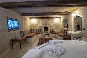 Kemerhan Hotel & Cave Suites