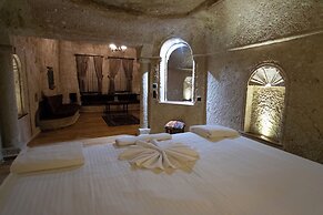 Kemerhan Hotel & Cave Suites