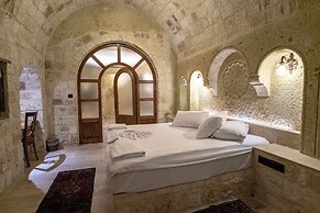 Kemerhan Hotel & Cave Suites
