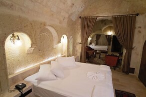 Kemerhan Hotel & Cave Suites